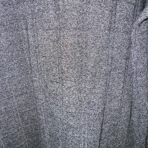 NWT Van Heusen Men’s Long Sleeve “Rain Bird” Polo Shirt Size XL - Picture 3 of 7